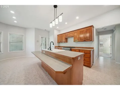 1113 SW West Hills Place Corvallis OR 97333