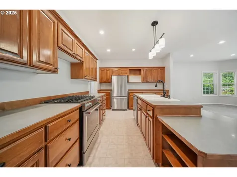 1113 SW West Hills Place Corvallis OR 97333