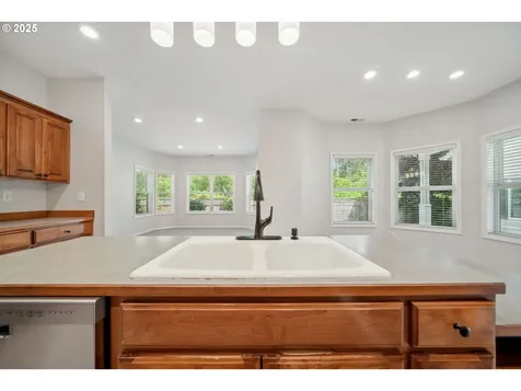 1113 SW West Hills Place Corvallis OR 97333