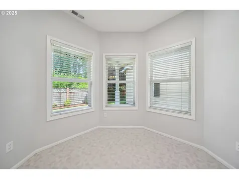 1113 SW West Hills Place Corvallis OR 97333