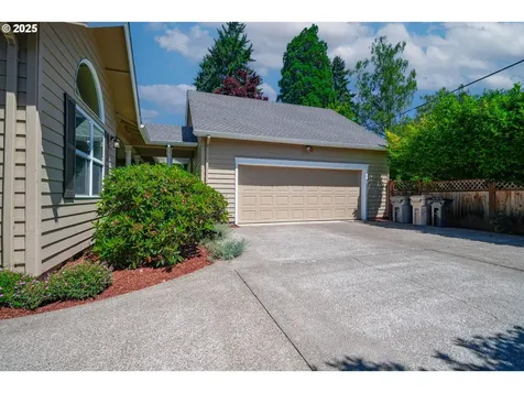 1113 SW West Hills Place Corvallis OR 97333