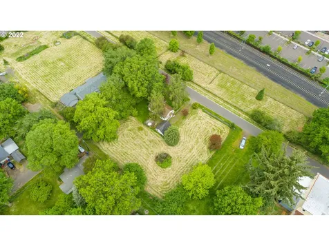 6614 NE Alder Street Hillsboro OR 97124