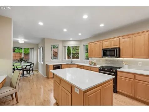 1034 NW Hoquiam Court Camas WA 98607