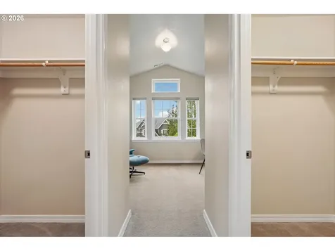 1034 NW Hoquiam Court Camas WA 98607