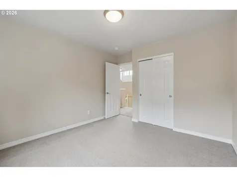 1034 NW Hoquiam Court Camas WA 98607