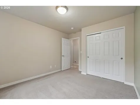 1034 NW Hoquiam Court Camas WA 98607