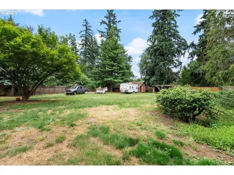 6108 SE Tenino Street Portland OR 97206