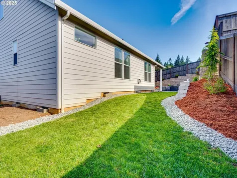 9166 N Hargrave Street Camas WA 98607