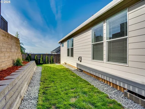9166 N Hargrave Street Camas WA 98607