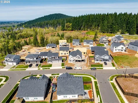 9166 N Hargrave Street Camas WA 98607