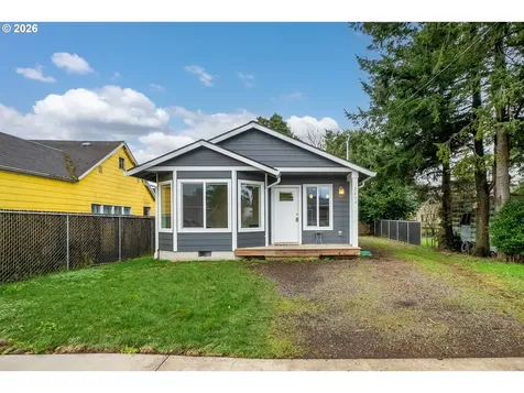 2213 10th Street Tillamook OR 97141