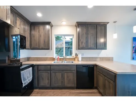 2213 10th Street Tillamook OR 97141