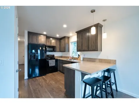 2213 10th Street Tillamook OR 97141