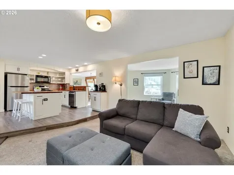 1041 Cannon Drive Hood River OR 97031