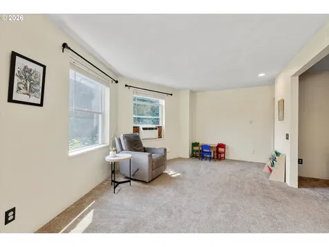 1041 Cannon Drive Hood River OR 97031