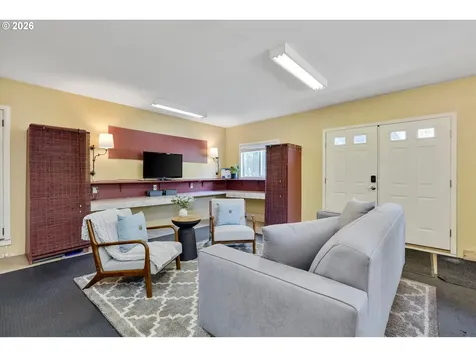 1041 Cannon Drive Hood River OR 97031