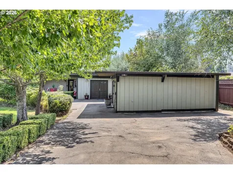 1041 Cannon Drive Hood River OR 97031