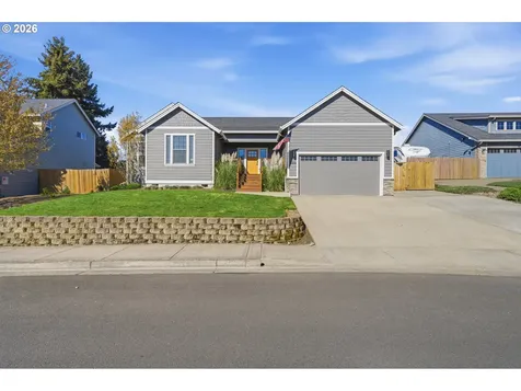 523 N 8th Place Carlton OR 97111