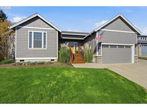 523 N 8th Place Carlton OR 97111