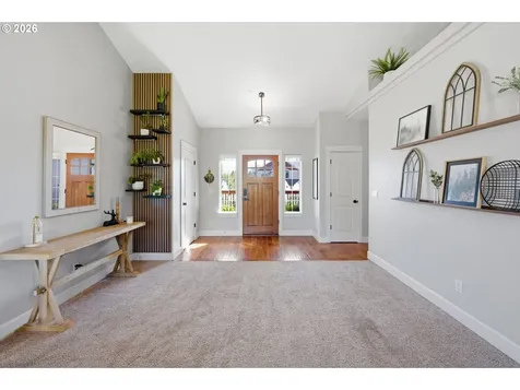 523 N 8th Place Carlton OR 97111