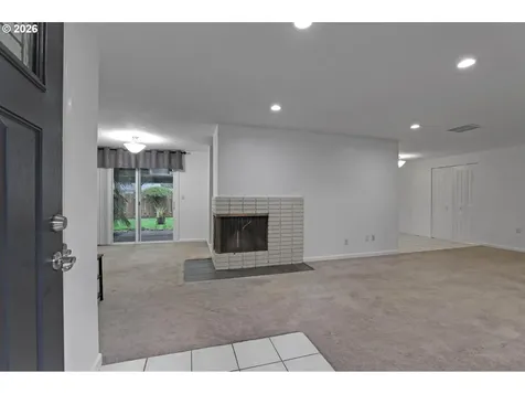 1421 SE 145th Avenue Portland OR 97233