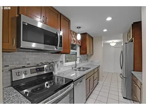 1421 SE 145th Avenue Portland OR 97233