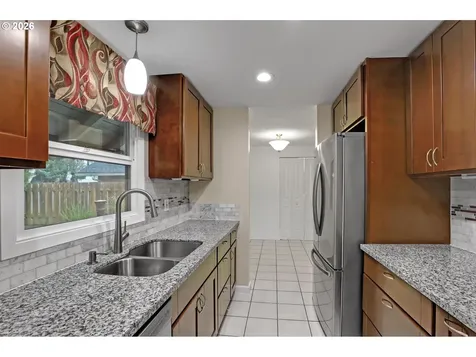 1421 SE 145th Avenue Portland OR 97233