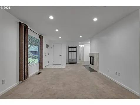 1421 SE 145th Avenue Portland OR 97233