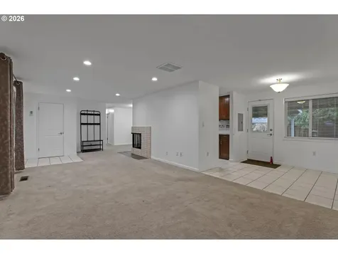 1421 SE 145th Avenue Portland OR 97233