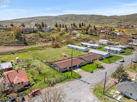 2735 2745 Myrtle Street Baker City OR 97814