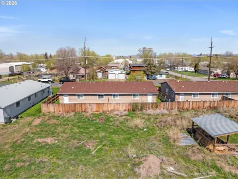 2735 2745 Myrtle Street Baker City OR 97814