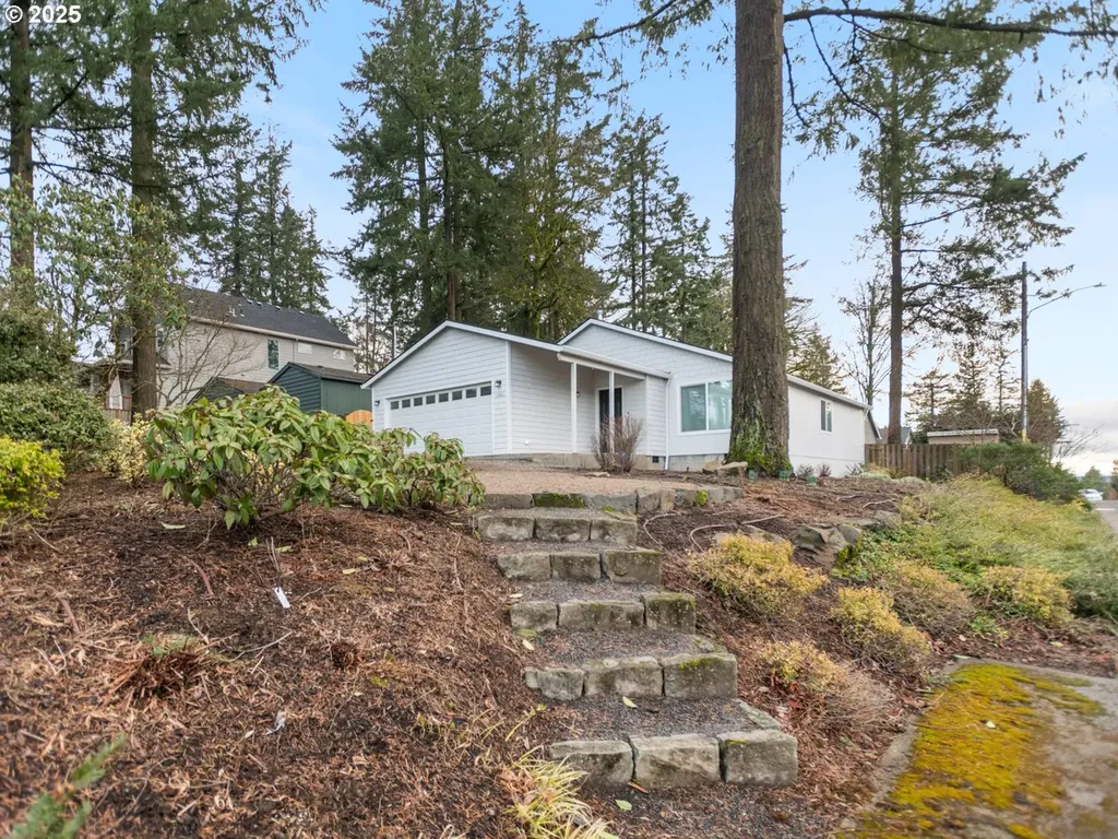 11603 SW 45th Avenue Portland OR 97219