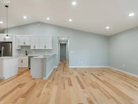 11603 SW 45th Avenue Portland OR 97219