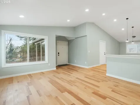 11603 SW 45th Avenue Portland OR 97219