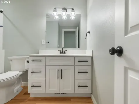 11603 SW 45th Avenue Portland OR 97219