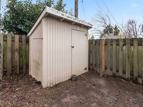11603 SW 45th Avenue Portland OR 97219
