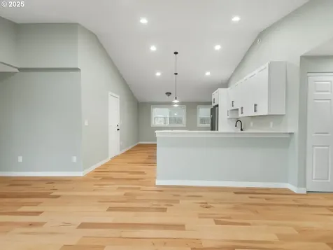 11603 SW 45th Avenue Portland OR 97219