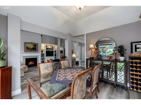 7463 SW Lakeside Loop Wilsonville OR 97070