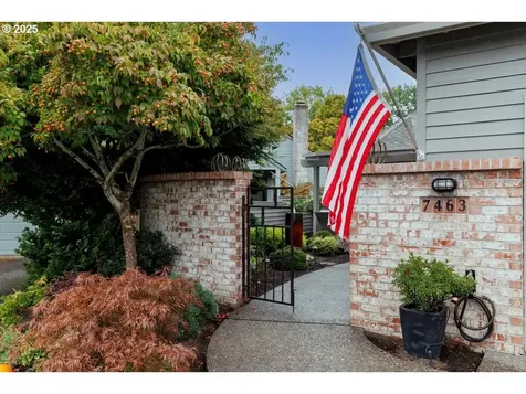 7463 SW Lakeside Loop Wilsonville OR 97070