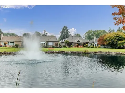 7463 SW Lakeside Loop Wilsonville OR 97070