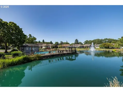 7463 SW Lakeside Loop Wilsonville OR 97070