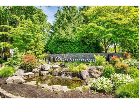 7463 SW Lakeside Loop Wilsonville OR 97070