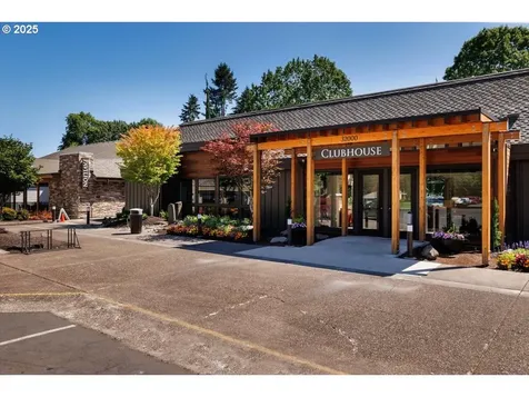 7463 SW Lakeside Loop Wilsonville OR 97070