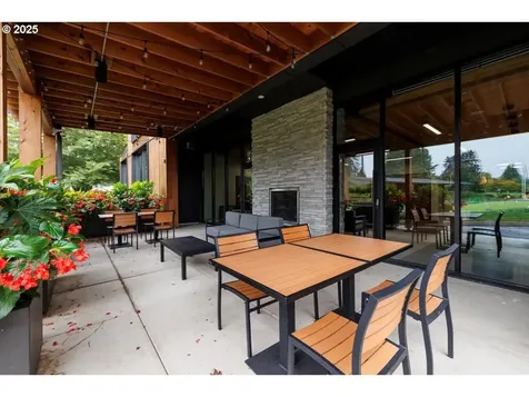 7463 SW Lakeside Loop Wilsonville OR 97070