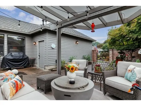 7463 SW Lakeside Loop Wilsonville OR 97070