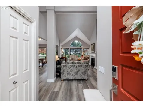 7463 SW Lakeside Loop Wilsonville OR 97070