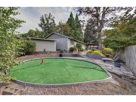 6812 NE 62nd Court Vancouver WA 98661