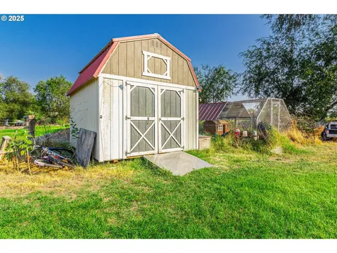 1815 Minnehaha Road Hermiston OR 97838