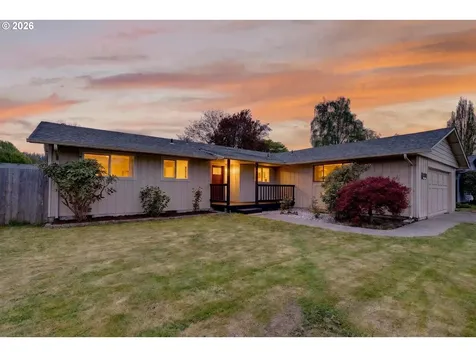 3815 Cherrywood Street Longview WA 98632