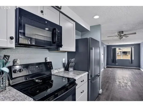 3815 Cherrywood Street Longview WA 98632